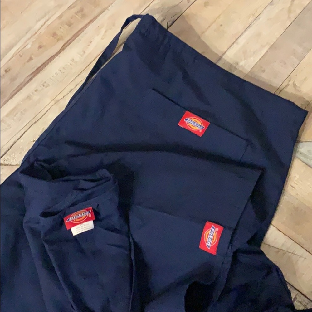 Navy Blue Dickies Scrubs XL